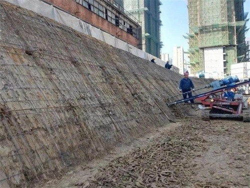 镇沅建筑边坡支护